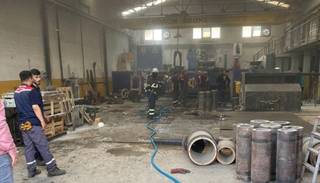 Fabrikada patlama: 6 yaralı
