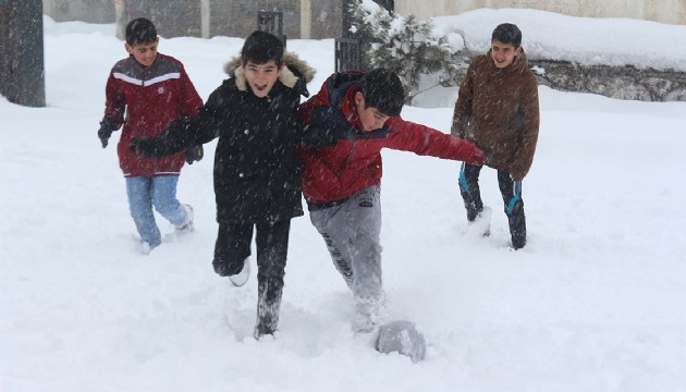 Bir ilimizde okullar tatil edildi