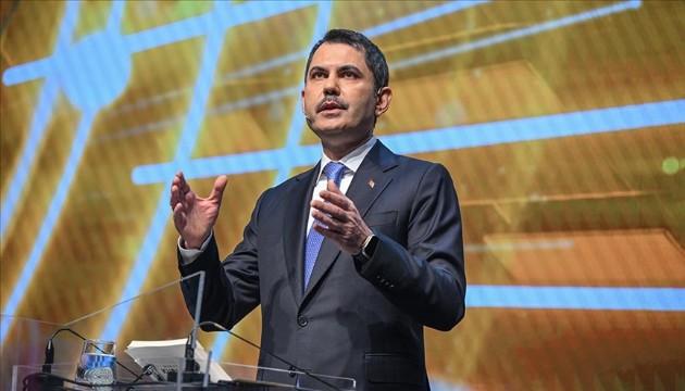 Bakan Kurum'dan Millet Bahçesi mesajı