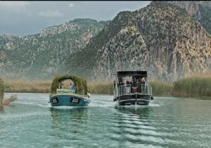 ‘Mezarcı’ filmi izleyicisi ile buluşuyor