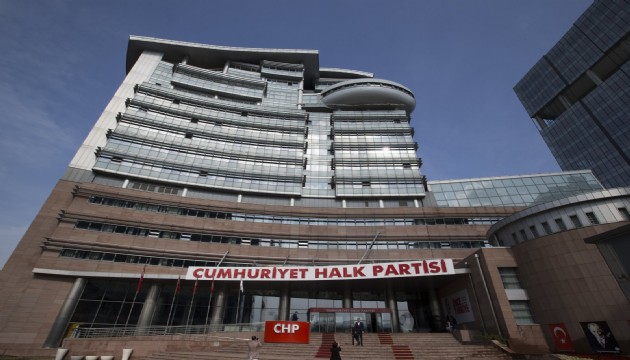 CHP'li vekillerden Deniz Yücel'e üslup tepkisi