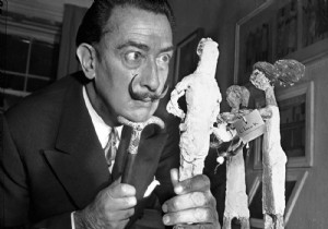 Salvador Dali'nin mezarı açılacak