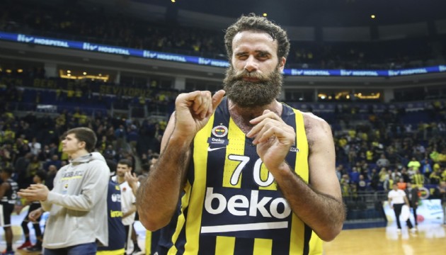 Fenerbahçe'nin unutlmaz yıldızı Gigi Datome emekli oldu