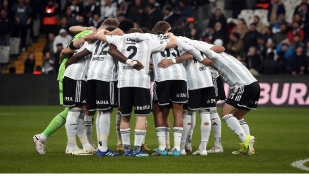 Beşiktaş, forma sponsorluk anlaşmasını duyurdu