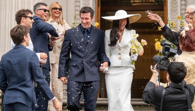 Dua Lipa ve Callum Turner Londra’da evlendi