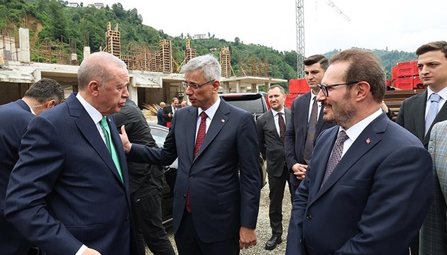 Erdoğan’dan Rize’de hastane ziyareti