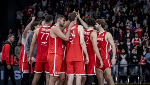 12 Dev Adam deplasmanda