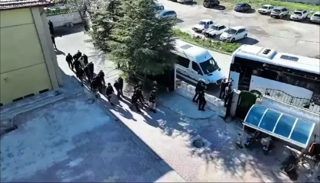 46 ilde FETÖ operasyonu