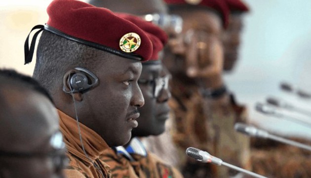 Darbe girişimi engellendi