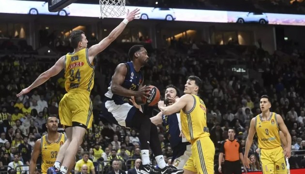 Fenerbahçe Beko, Alba Berlin'i deplasmanda mağlup etti