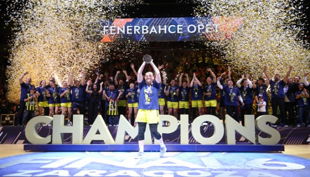 Avrupa'da Türk finalinde kazanan Fenerbahçe