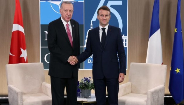 Cumhurbaşkanı Erdoğan, Fransa Cumhurbaşkanı Macron ile görüştü