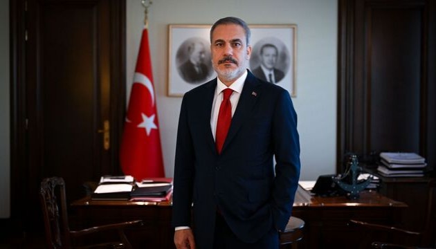 Bakan Fidan'dan diplomatik temaslar