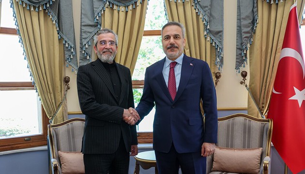 Bakan Fidan, Bakıri ile görüştü
