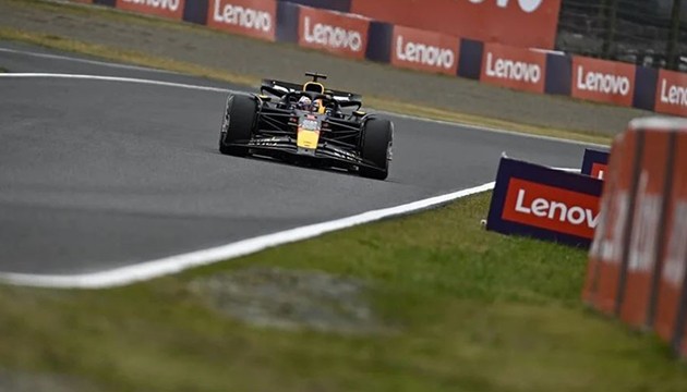 Japonya'da pole Verstappen'in