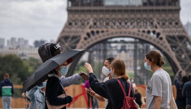 Fransa'da koronavirüs vakaları artıyor