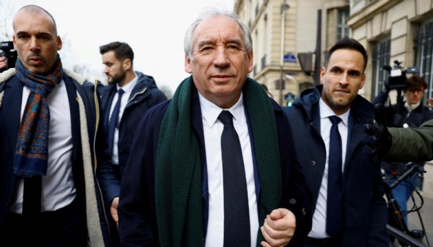 Fransa Başbakanı Bayrou: Avrupa Trump'a karşı dik durmalı