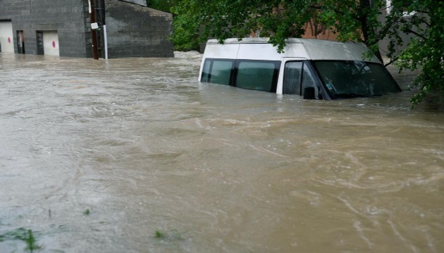 Fransa'da aşırı yağış sele neden oldu