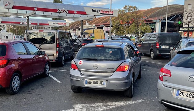 Fransa'da yardımlar genişletilecek