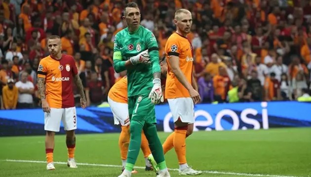 Galatasaray'da ceza sınırı alarmı!