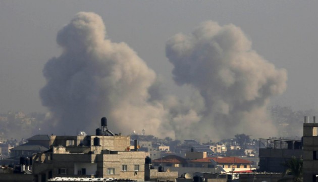 İsrail Gazze'ye bomba yağdırmaya devam ediyor!