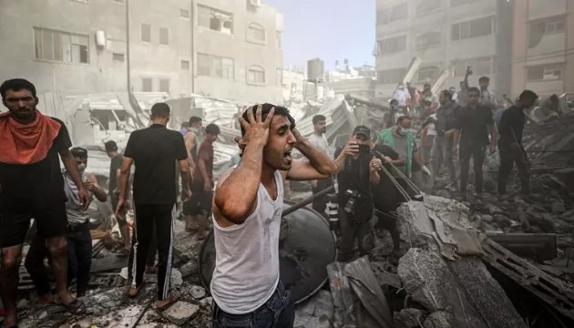 Gazze'de can kaybı 13 bin 300'e yükseldi
