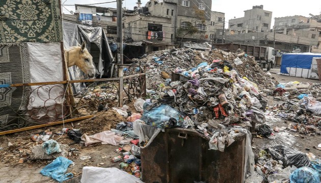 Gazze'de 270 bin ton katı atık birikti