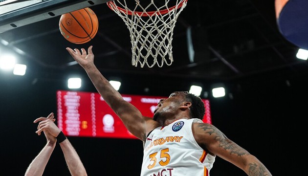 Galatasaray Dörtlü Final yolunda
