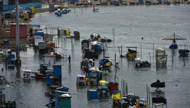 Hindistan'da şiddetli yağışlar: 41 ölü