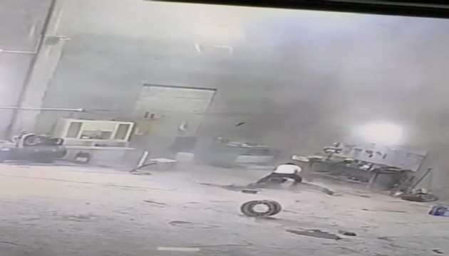 Patlak lastik can aldı!