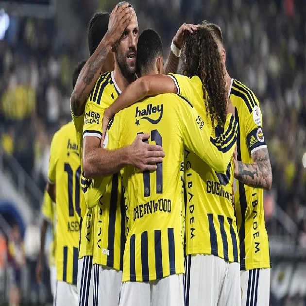 Fenerbahçe tarihi rövanşta: İsmail Kartal'ın ilk 11'i belli oldu