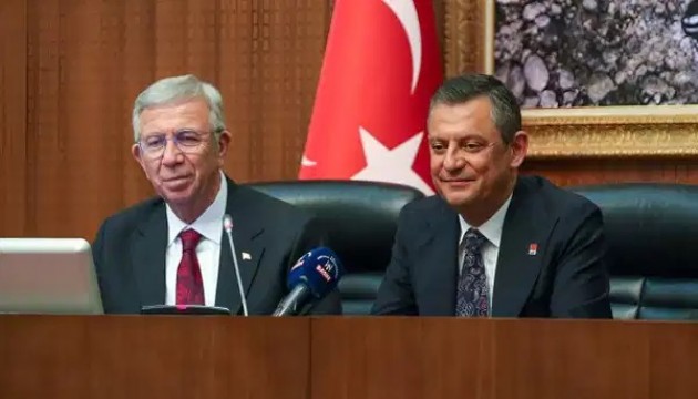 Mansur Yavaş'tan Özgür Özel'e tebrik