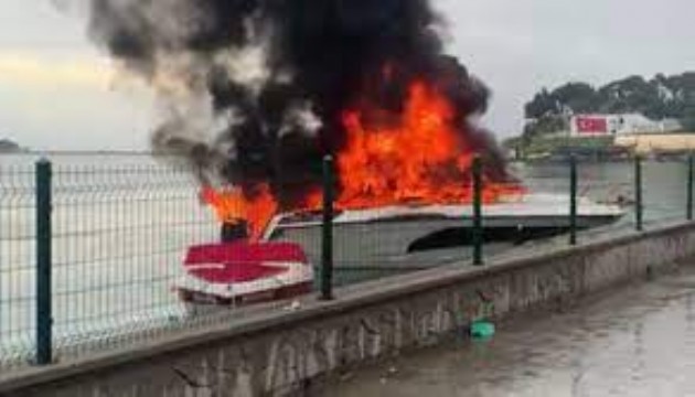 İzmir’de korku dolu anlar: Tekne patladı!