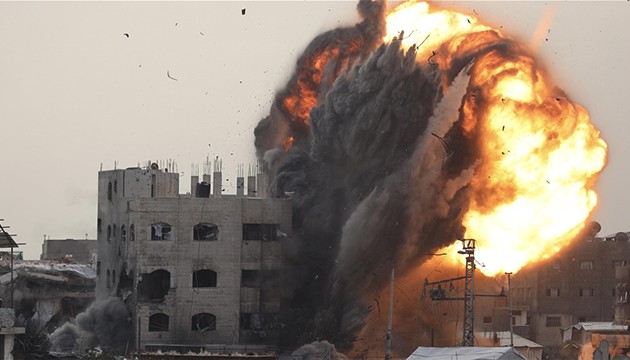 İsrail'in Gazze'ye yönelik saldırıları sürüyor