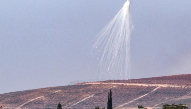 İsrail, Lübnan'ın güneyine beyaz fosfor bombasıyla saldırdı