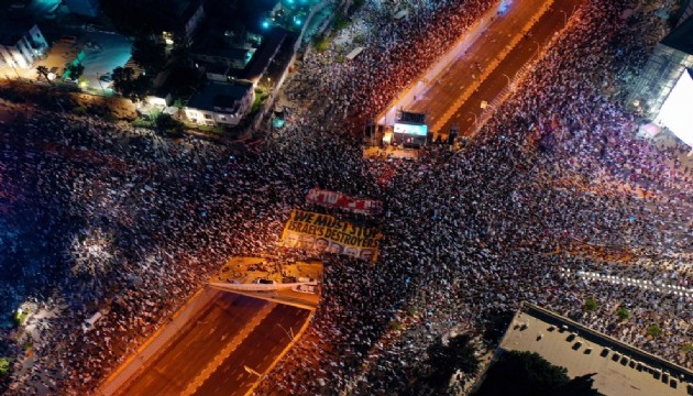 İsrail'de hükümetin yargı reformuna karşı protestolar devam ediyor