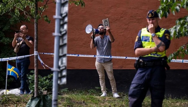 Kur'an-ı Kerim'i yakan saldırgana şok: Ülkesi iadesi için harekete geçti