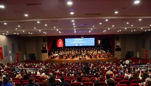 199 yıllık Armoni Mızıka’nız var!