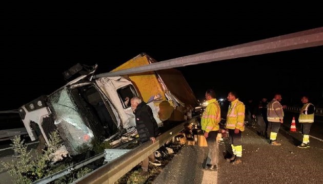 Manisa'da feci kaza: Ölü ve yaralı var