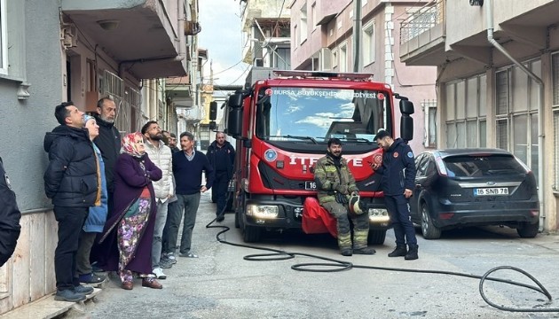 Bursa'da 2 çocuk ölümden döndü