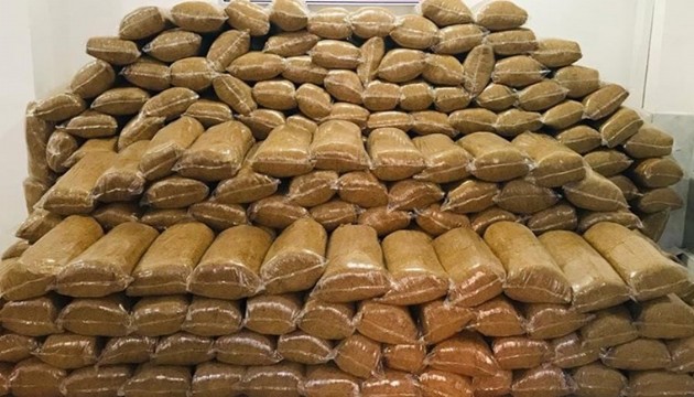 Kayseri’de 1 ton 760 kilo kaçak tütün ele geçirildi