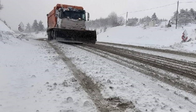 594 yerleşim yerinin yolu kapandı!