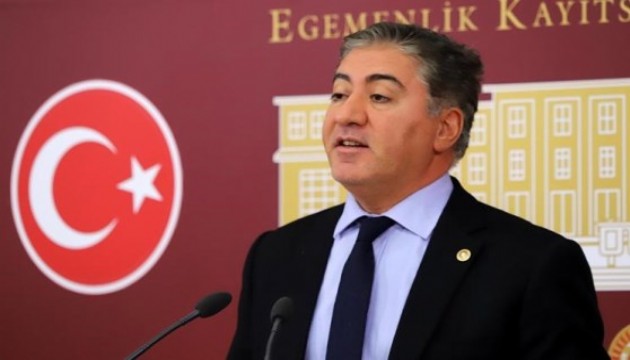 CHP'li Emir'den Ahmet Özer tepkisi: En ufak bir hukuki gerekçe yok!