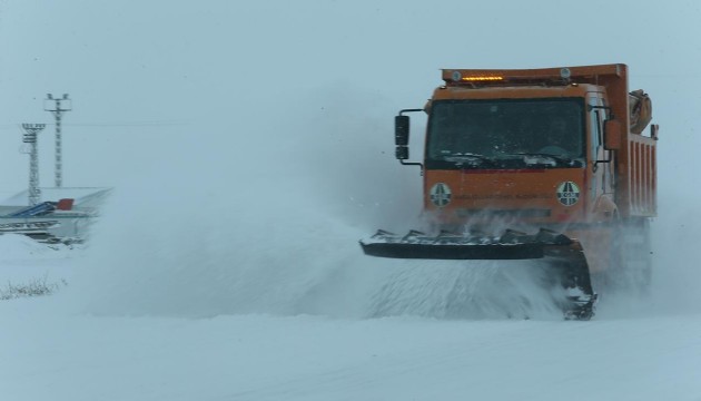 6 ilde bazı yollar ağır taşıt trafiğine kapatıldı