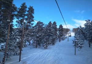 Teleferik eğlencesi kabusa döndü