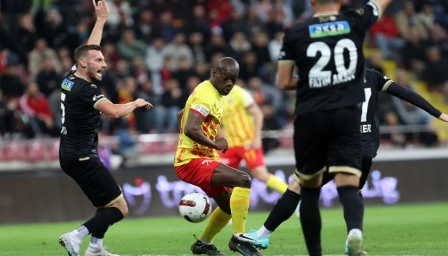 Kayserispor'dan üst üste 3. galibiyet!