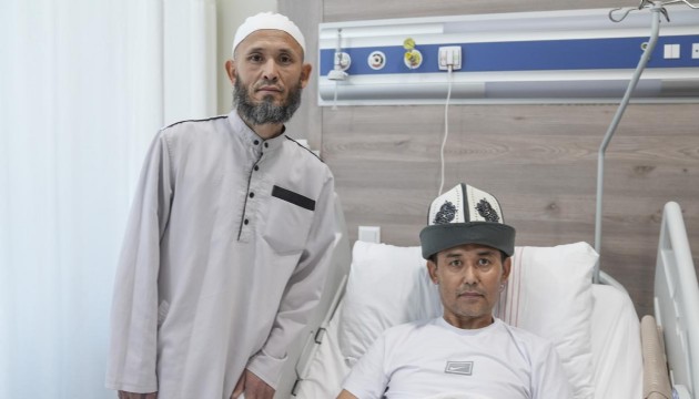 Kırgız hasta Türkiye'de yapılan karaciğer nakliyle sağlığına kavuştu