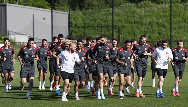 Millilerden ABD'de ilk antrenman