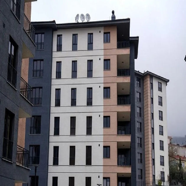 Maltepe'de çöken binanın hak sahipleri yeni konutlarına kavuşuyor
