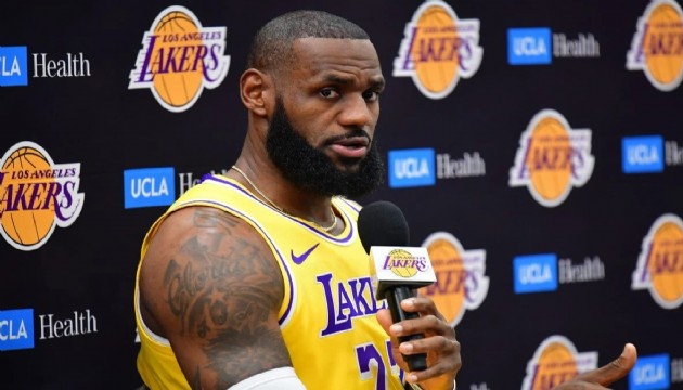 LeBron James'ten emeklilik iddialarına yanıt geldi